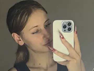 KarisaKalscheuer  live sex cam