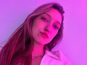 BrandieBeninati  live sex cam
