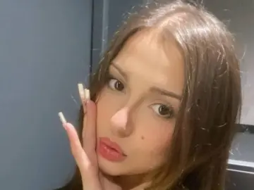 CherlynRosario  live sex cam