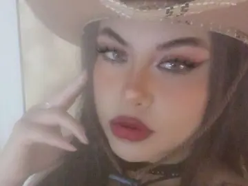 LucianaRous  live sex cam