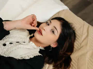 VanessaJimms  live sex cam