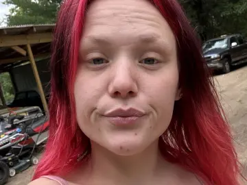CherryFynee  live sex cam