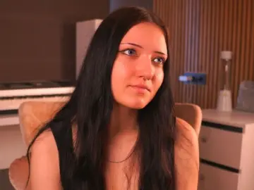 EmilieShaper  live sex cam