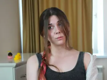 RuthLazzaro  live sex cam