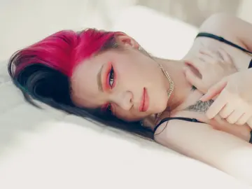 AnnaLeyah  live sex cam