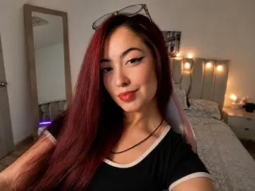 AmaraFerrert  live sex cam