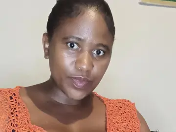 BuhleSmith  live sex cam