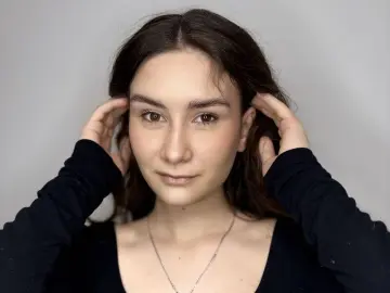 ElmerUrias  live sex cam