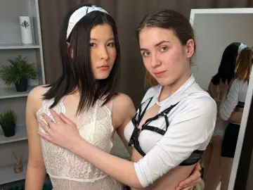 CorneliaAndDomin  live sex cam