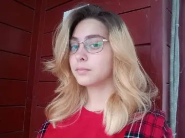 ElizabethSut  live sex cam