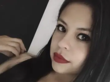 KellyLoraine  live sex cam