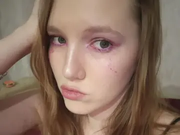 MadalineMosman  live sex cam
