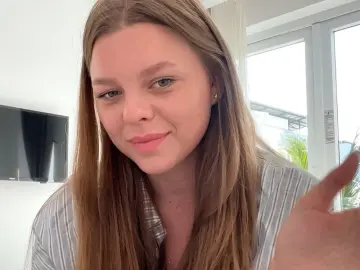 TeneshaQuinerly  live sex cam