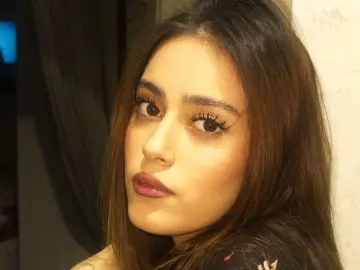 MelanyDaviau  live sex cam