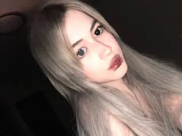 AriannaDeare  live sex cam