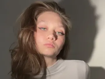 BrandiLiedberg  live sex cam