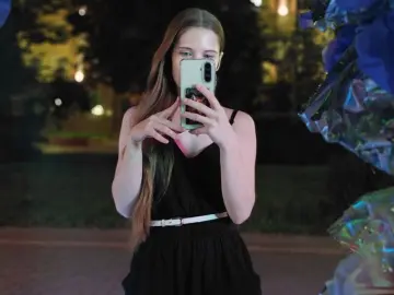 CallieBarca  live sex cam