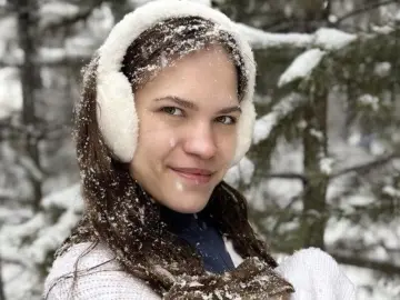 LindseyGravit  live sex cam