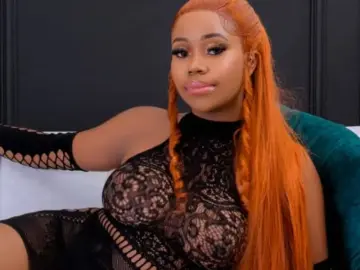 MarieZola  live sex cam
