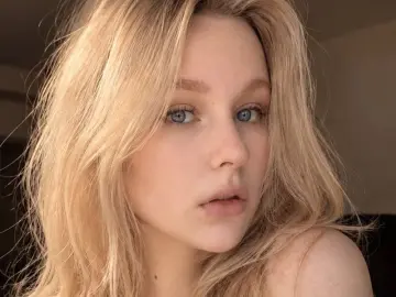 AnnaReen  live sex cam