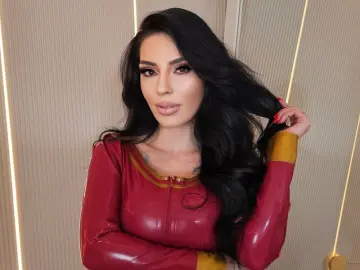 DavinaFraser  live sex cam
