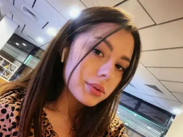 DonnieVeilleux  live sex cam