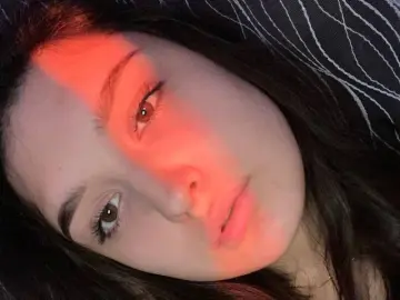 VanettaBerge  live sex cam