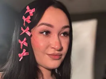 MargitLaukitis  live sex cam