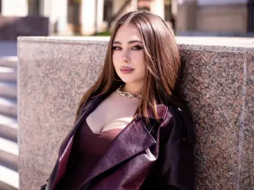 AdaStones  live sex cam