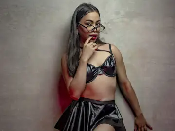 CarlaLordes  live sex cam