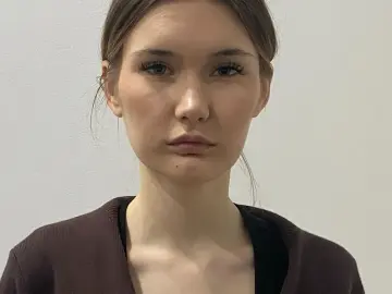 NelleLoehlein  live sex cam