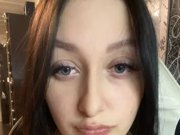 TieshaLitsey  live sex cam