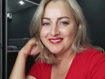 AlexaGavelo  live sex cam