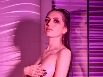 LailaMills  live sex cam