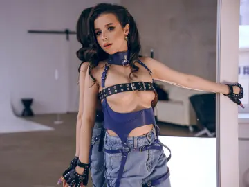 LanaPirce  live sex cam