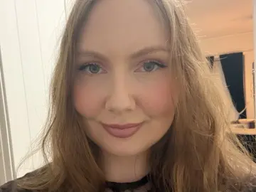 AutumnFrost  live sex cam