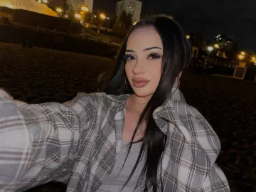 KamilaBomfrord  live sex cam