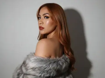 SharomCastle  live sex cam