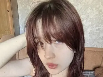 BritanyVaudreuil  live sex cam