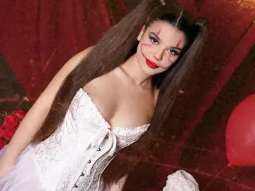 CarolinaFleen  live sex cam