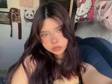 CherrySofty  live sex cam