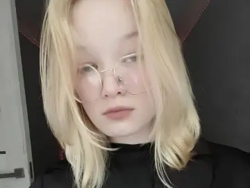 EusebiaStawasz  live sex cam