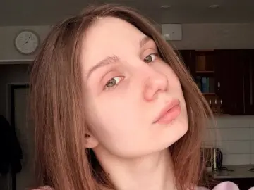 LaraVenn  live sex cam