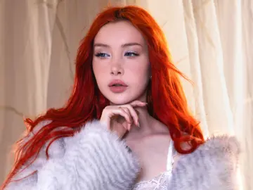 NesollaMaison  live sex cam