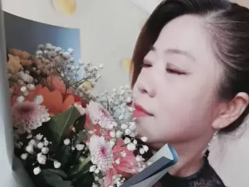 Xiuhua  live sex cam