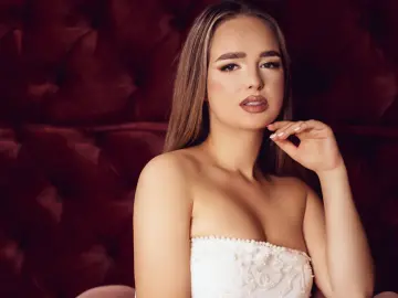 BrianaKross  live sex cam