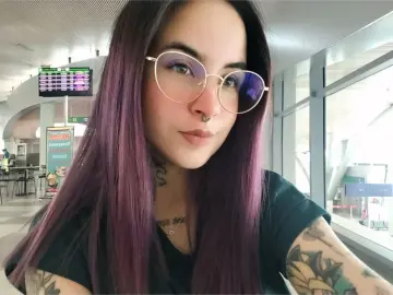 MeganSmears  live sex cam