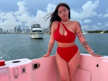 KharolGiraldo  live sex cam