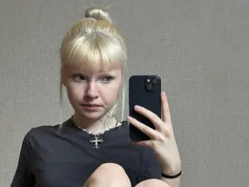 LatashaLafevre  live sex cam