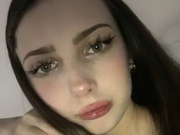 RivaWhittall  live sex cam